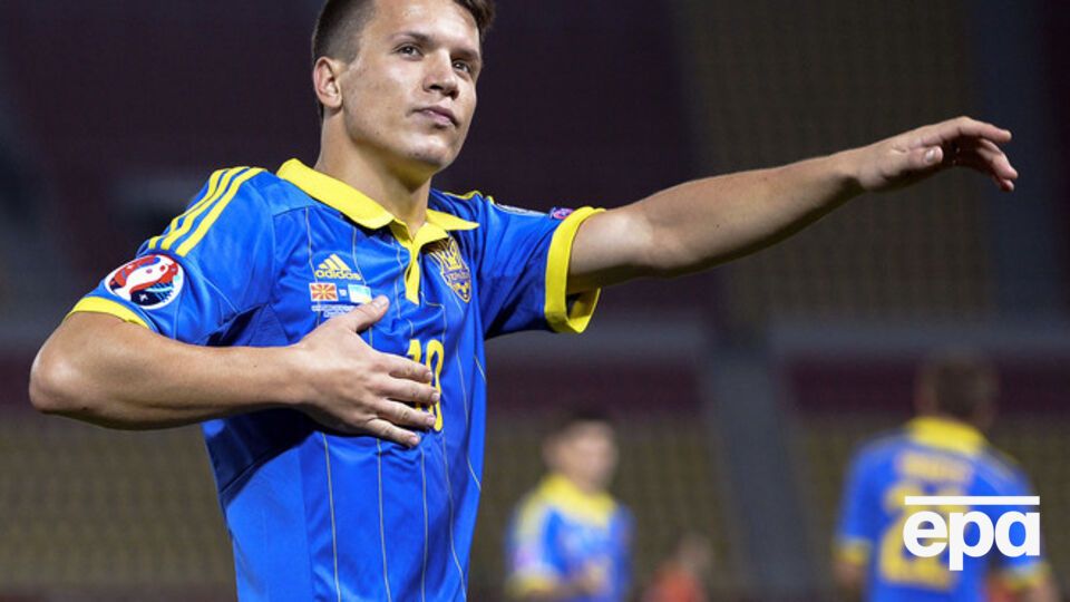 Сборная Украины играет заключительный матч отборочного раунда Евро-2016