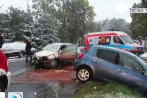 В аварии на обледеневшей дороге погибла семилетняя девочка