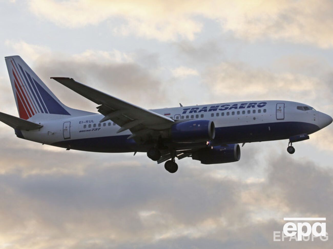 "Трансаэро" отменил почти полсотни рейсов на завтра