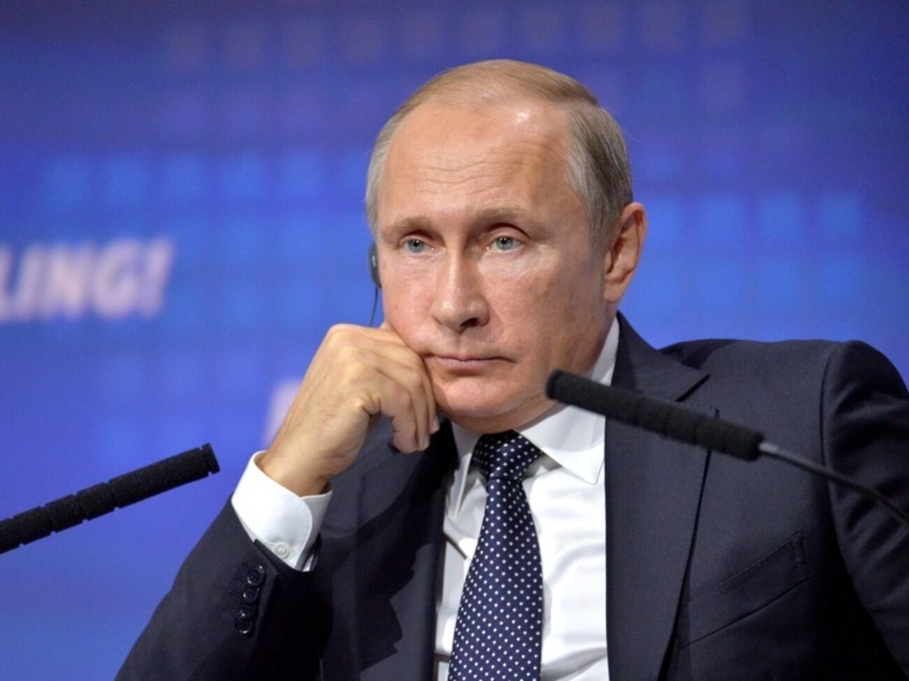 Путин: Наша экономика приспосабливается к более низким ценам на сырье, в том числе на углеводороды