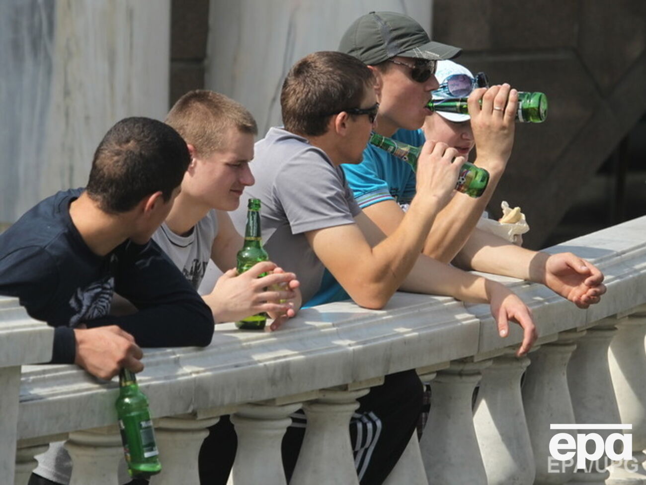 В России уже действует ограничение на продажу алкогольных напитков