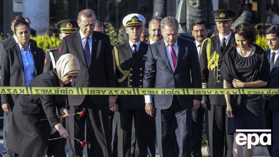 Жертвами терактов стали 97 человек