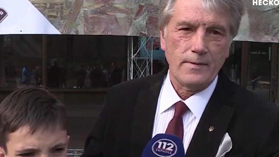 Ющенко: Как остановить Украину от европейского шествия? Создать анклав, который бы политически управлялся из Москвы, представляли его какие-то босяки, а финансировали всю эту клоунаду из Киева
