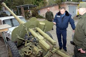 Аброськин: На фото современный "вещдок" --- противотанковая пушка 85-мм Д-44