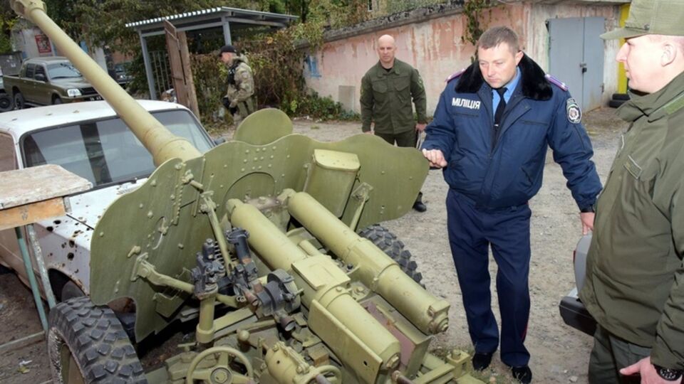 Аброськин: На фото современный "вещдок" --- противотанковая пушка 85-мм Д-44