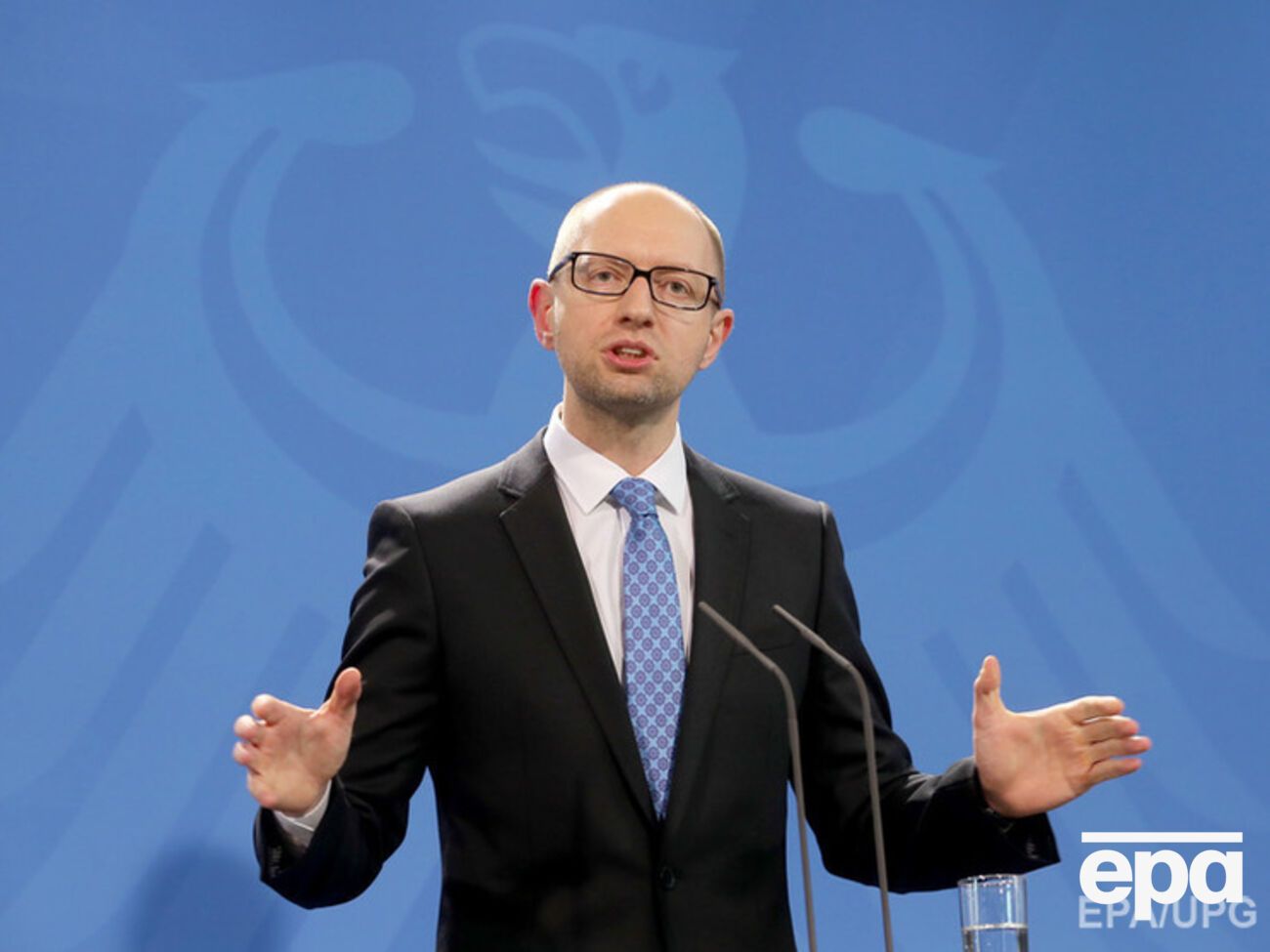 Яценюк отчитался о встрече в Лондоне