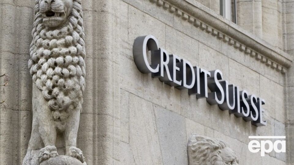 По данным источников Forbes, зарубежные банки минимизируют страновые риски с помощью штрафов и компенсаций от клиентов стран, попавших под санкции