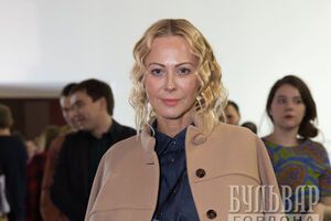 Ольга Аленова в "Мистецькому Арсеналі" на Ukrainian Fashion Week