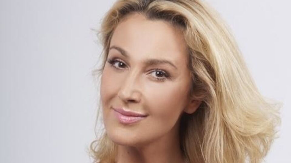 Егорова села с мужем за стол переговоров?