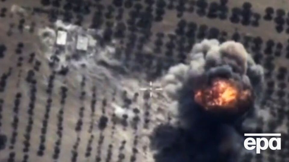 Российские военные заявили, что террористы в Сирии отступают под их бомбежками