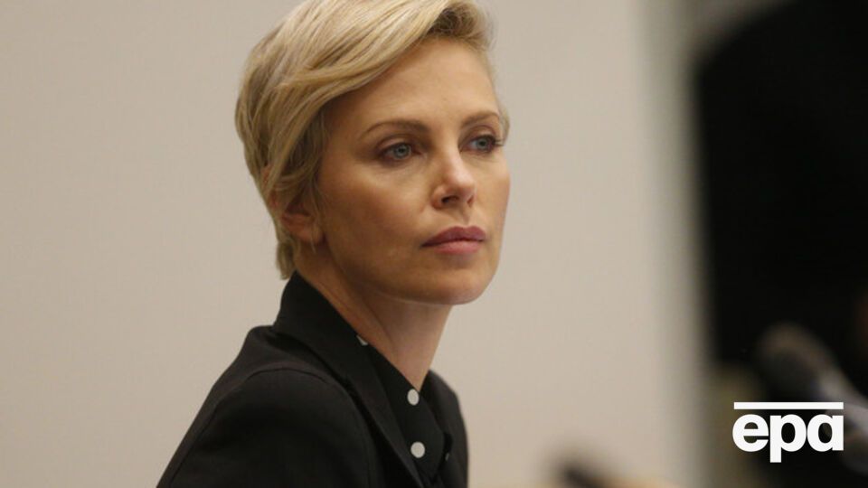 Терон готова исполнить "мужскую" роль