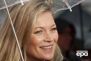 Мосс не смущает, что избранник младше ее на 13 лет