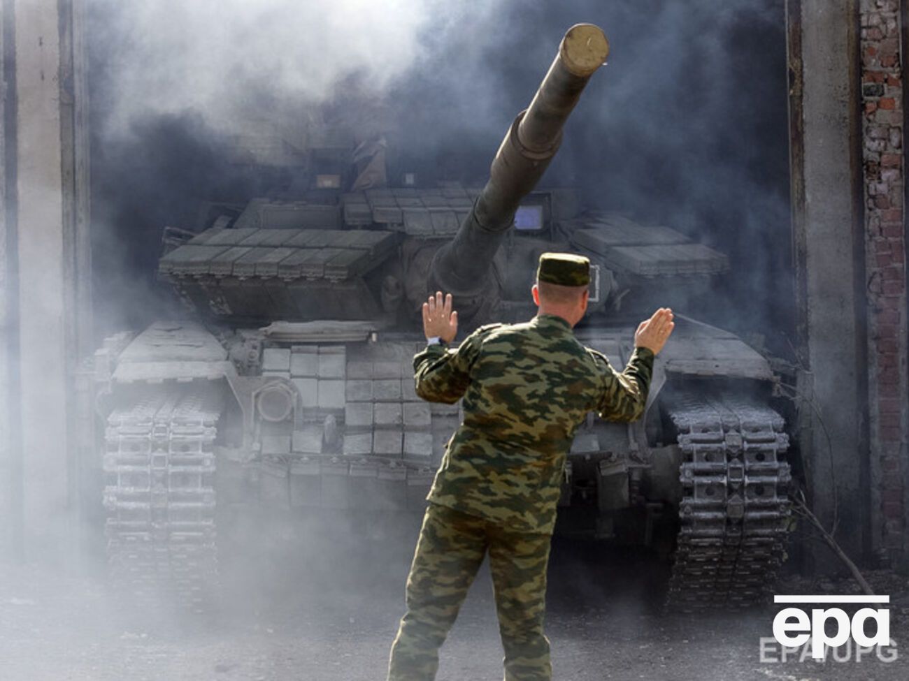 В зоне АТО продолжается отвод вооружений, сообщил Лысенко