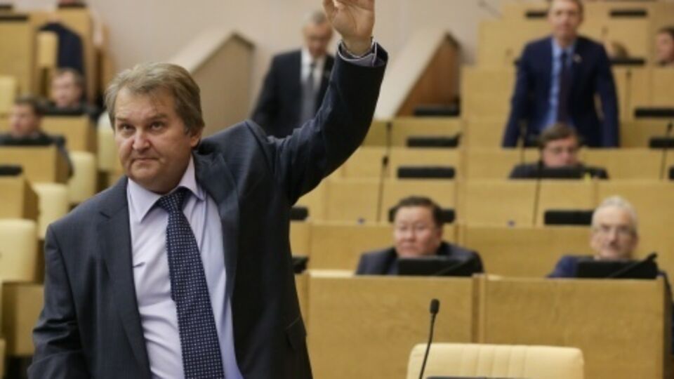 Госдума разрешила взять Пономарева под стражу