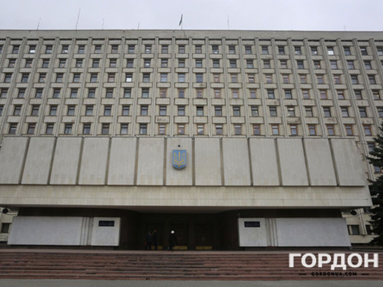 Общее число наблюдателей по состоянию на 16 октября достигло 357 человек