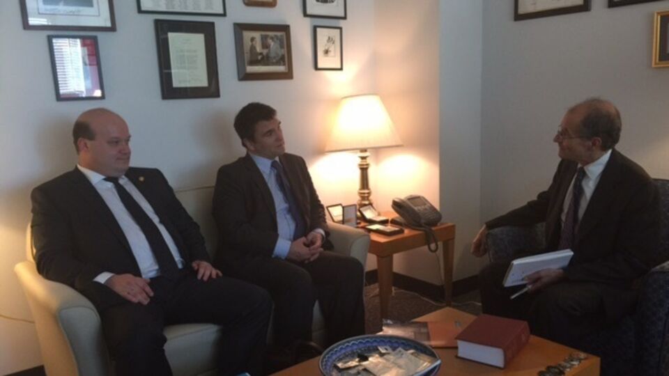 Павел Климкин и Дениэл Фрид обговорили возможность "оперативного усиления" санкционного давления на Россию