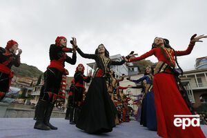 В столице Грузии отмечают традиционный народный праздник "Тбилисоба"