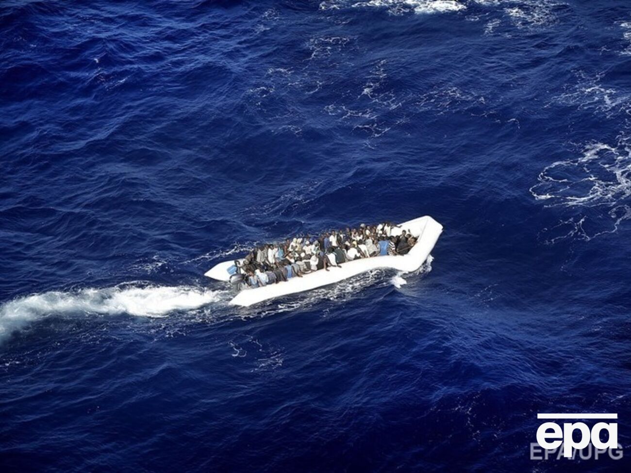 В Средиземном море погибли 12 мигрантов, направлявшихся из Турции в Грецию