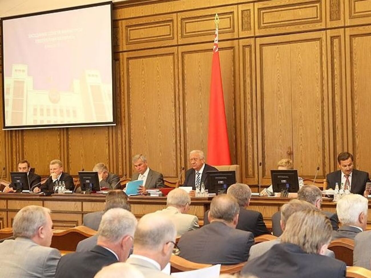 Решение об отставке принято в соответсвии с конституцией Беларуси