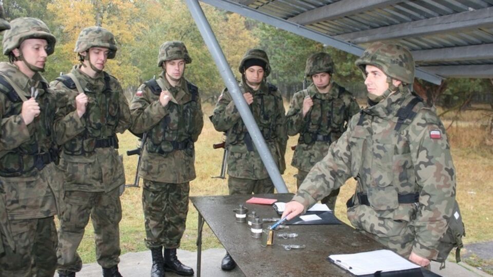 Члены добровольческой организации в случае войны отправятся на фронт наравне с профессиональными солдатами