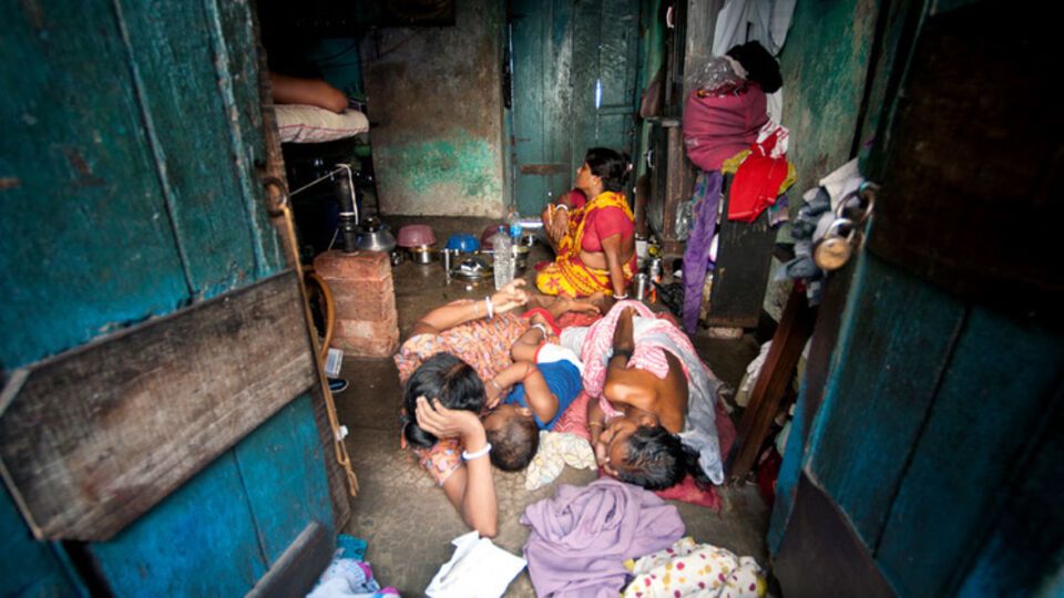 Около 3,5 млрд человек в мире живут на $1-2 в день