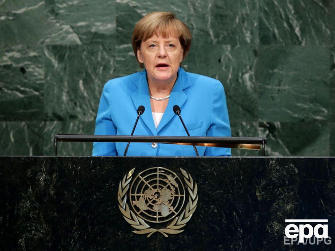 Меркель заявила, что Германия много помогает Украине