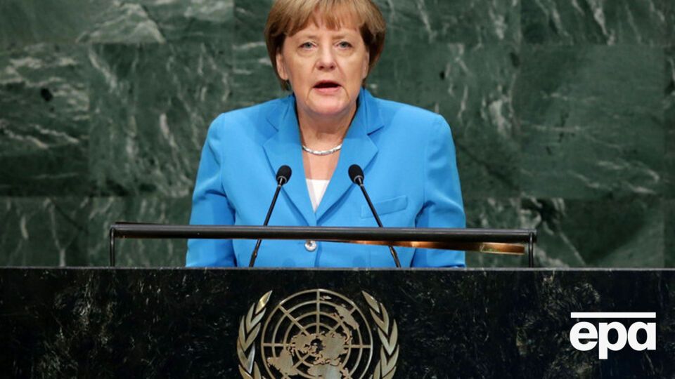 Меркель заявила, что Германия много помогает Украине