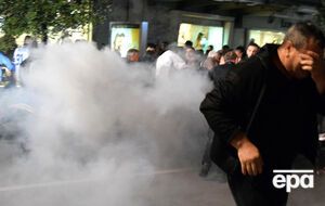 В столице Черногории произошли столкновения демонстрантов с полицией. Фоторепортаж
