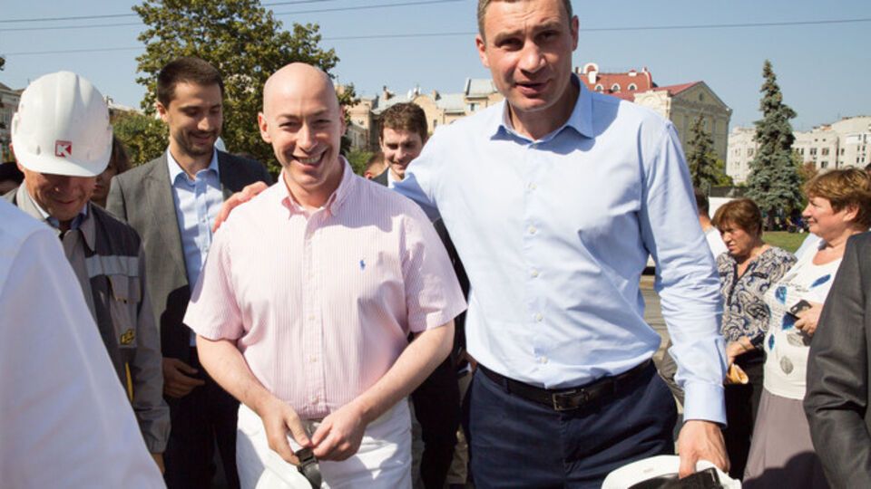 Киевский городской голова Виталий Кличко и депутат Киевсовета Дмитрий Гордон