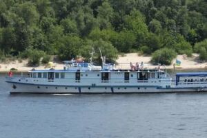 Сотрудники ГСЧС Украины в Киевской области осуществляют поисково-спасательные работы