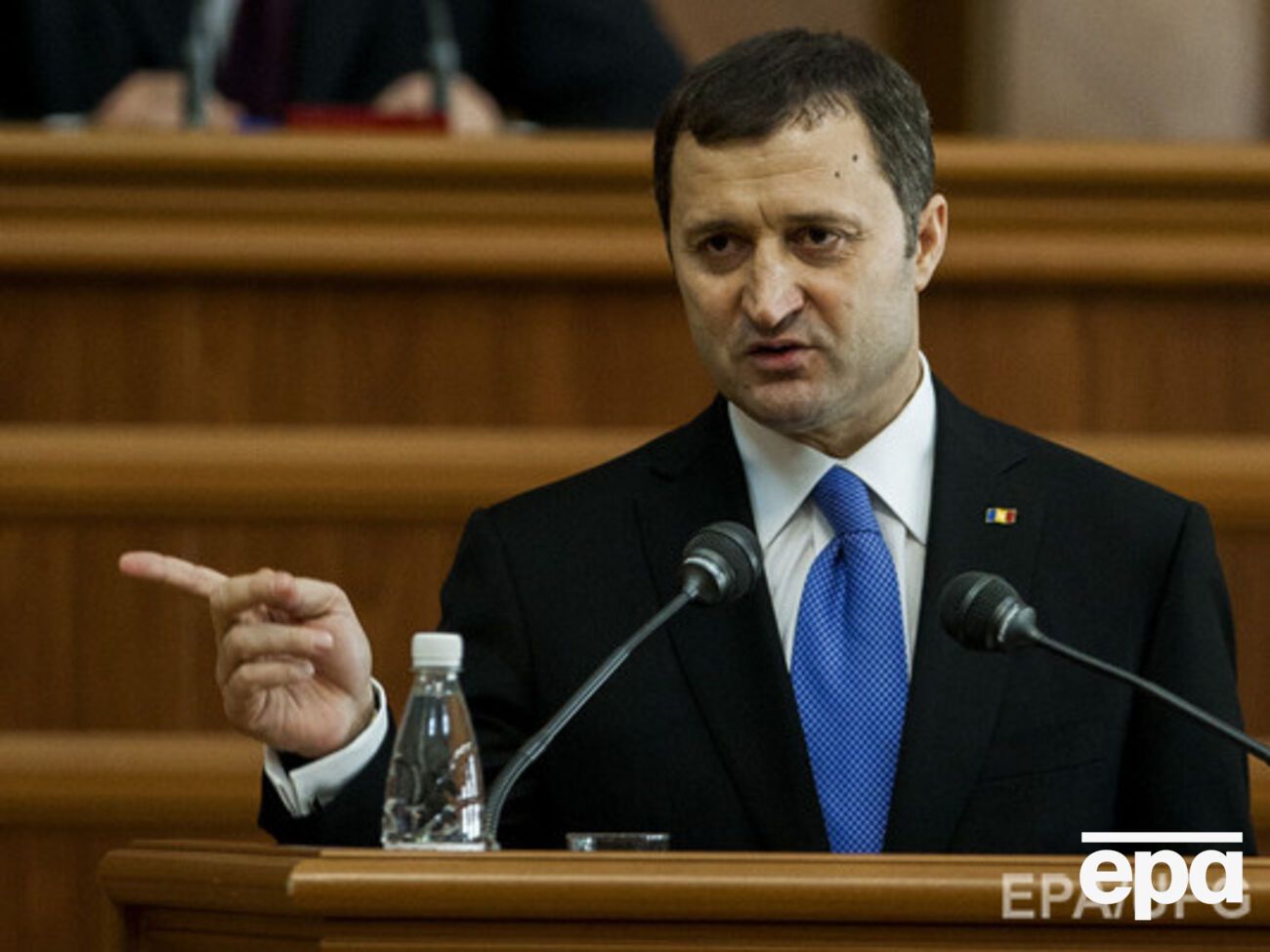 Филат арестован на 30 суток по обвинению в коррупции