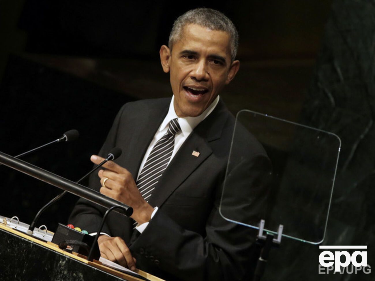 Обама поручил отменить санкции в отношении Ирана