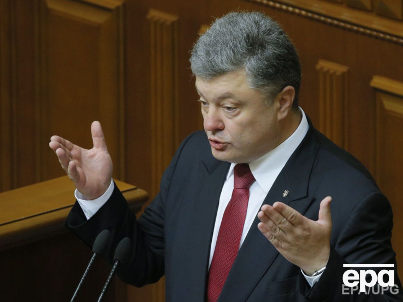 Порошенко заявил, что его предложение о снятии с выборов кандидатов, которые подкупали избирателей, не нашло поддержки