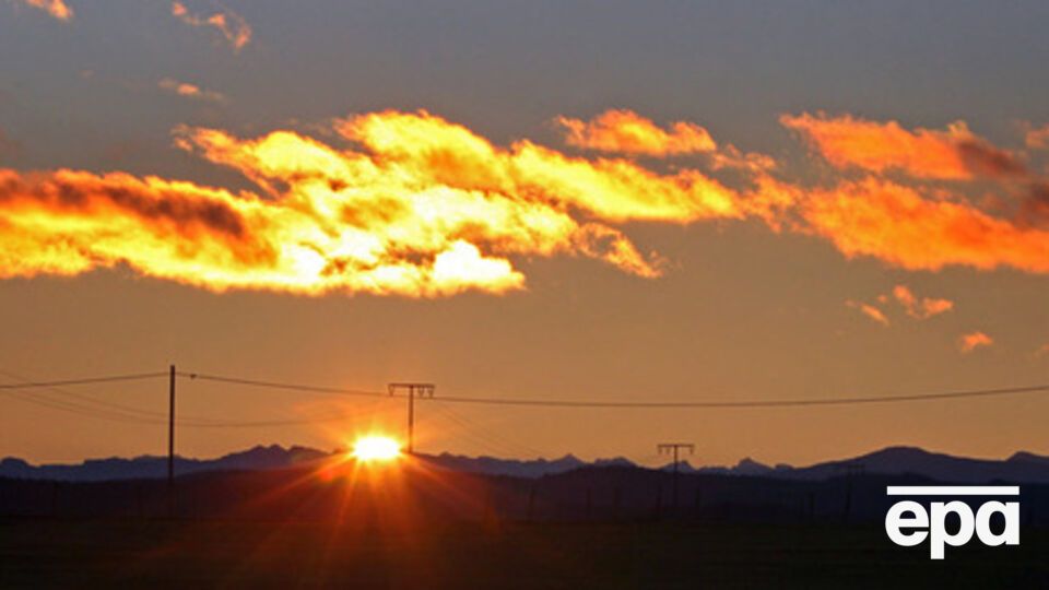 Следующим летом в Крыму собираются обходиться без украинского электричества и с веерными отключениями