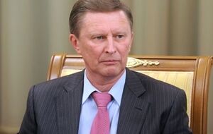 Глава российской администрации президента не считает изоляцию России международной