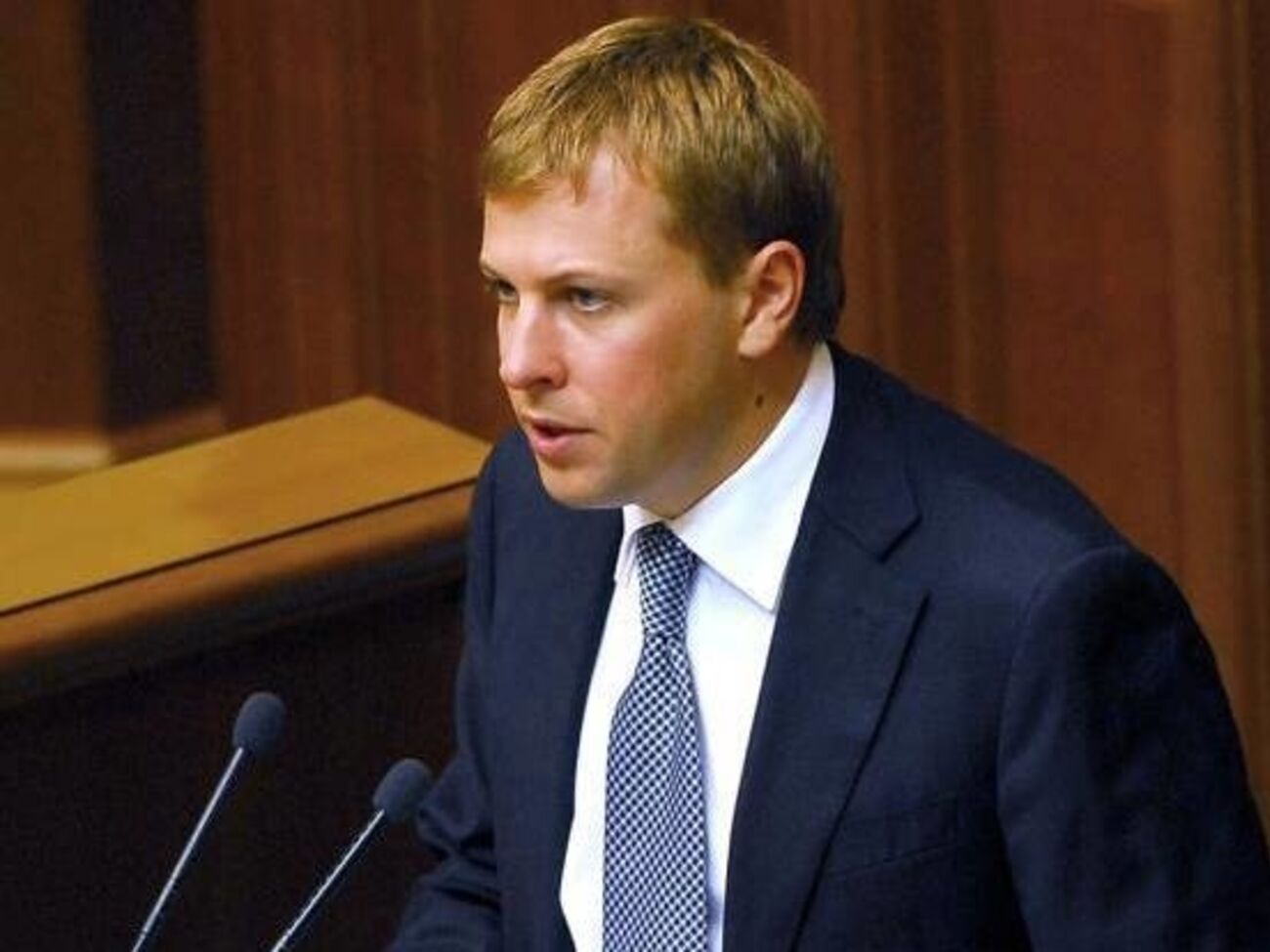 Хомутынник вероятно приобрел 5% акций "Кернела"