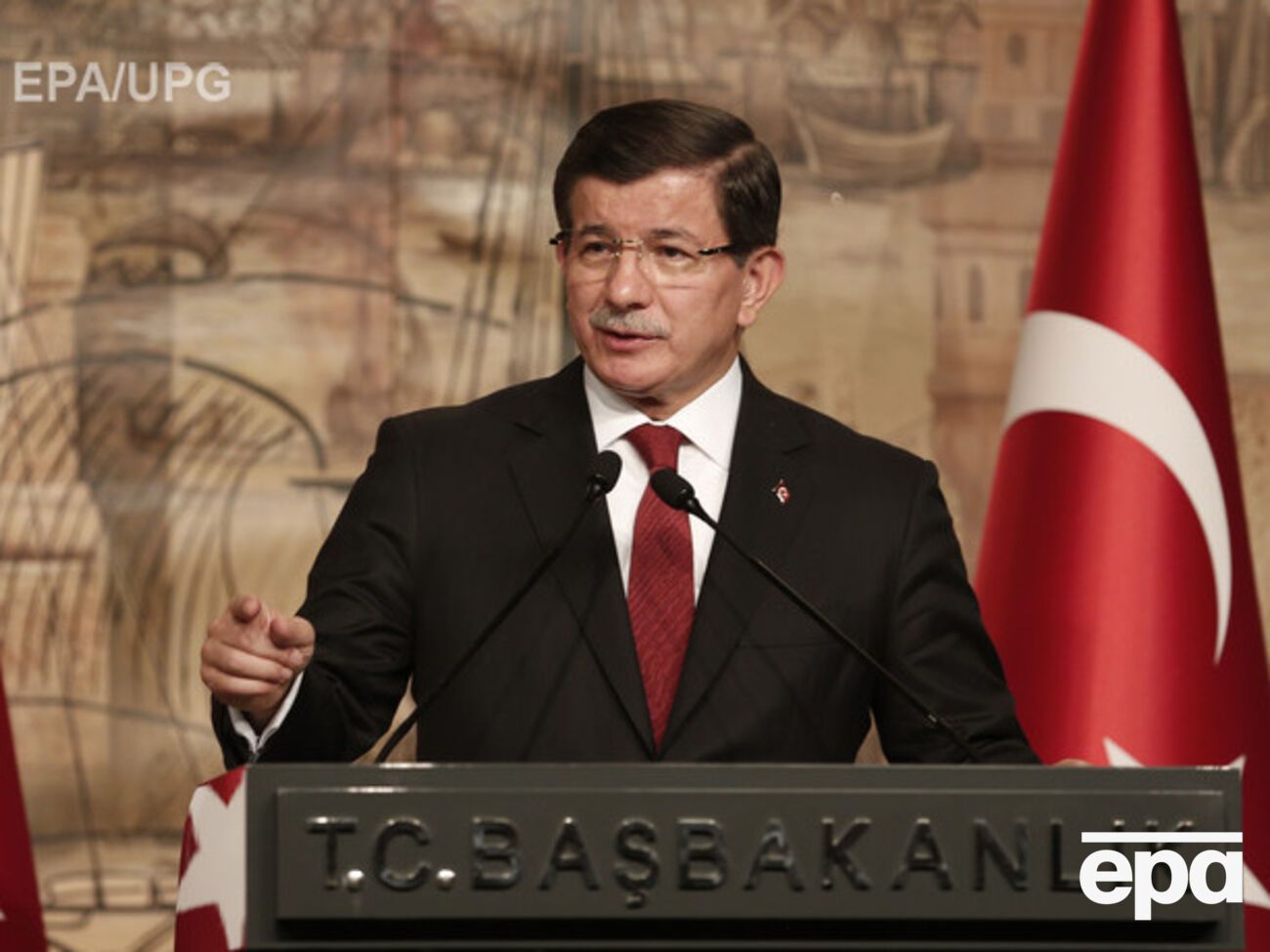 Ахмет Давутоглу ожидает, что Россия "проявит более тщательную позицию"