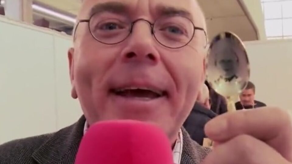 Ложечку с портретом Путина предлагают хоронить вместе с покойником