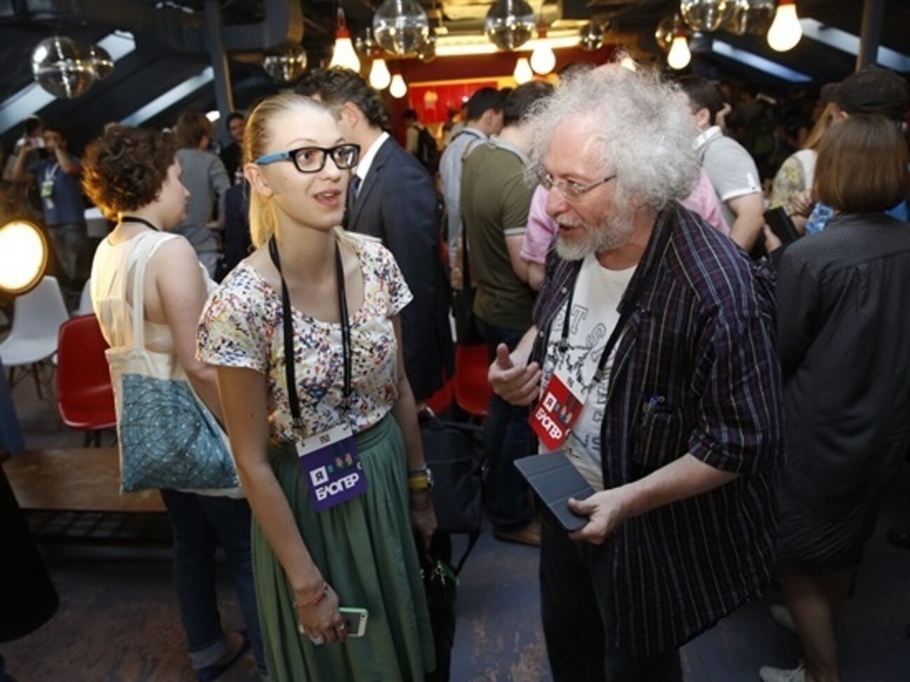 Леся Рябцева на год младше "Эха Москвы". Радиостанции &ndash;&nbsp;25 лет, помощнице главного редактора и акционера Алексея Венедиктова&nbsp;&ndash; 24