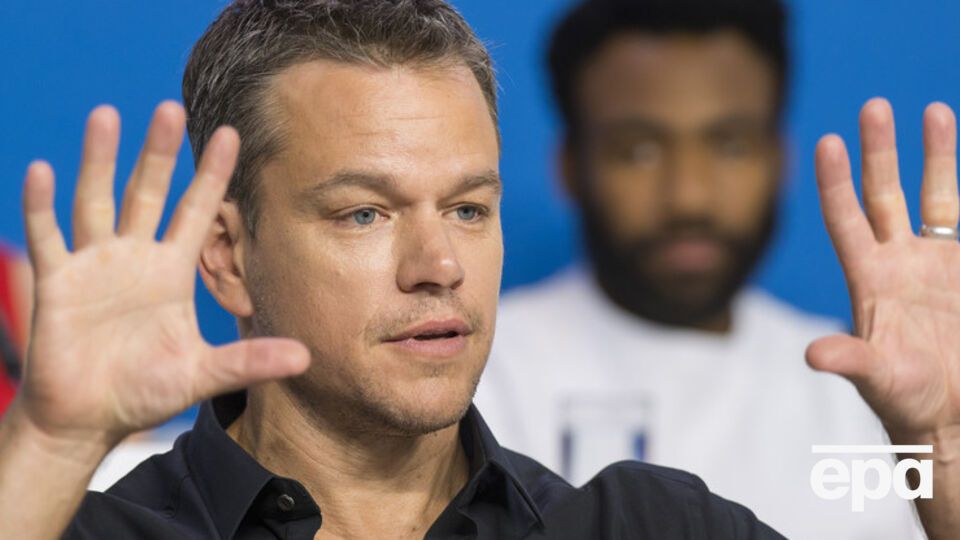 Мэтт Деймон утверждает, что в отношениях с Лопес Аффлек стал сам не свой