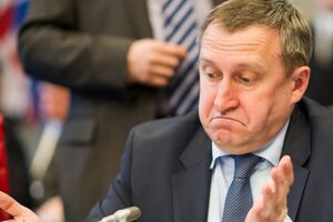 В соцсетях шутят, что за совершенный "теракт" Андрея Дещицу могут наградить