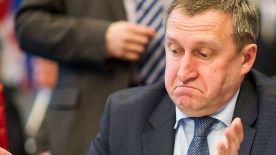 В соцсетях шутят, что за совершенный "теракт" Андрея Дещицу могут наградить