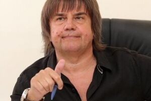 Вадим Карасев: Консервирует и охраняет систему судебная и правоохранительная надстройка