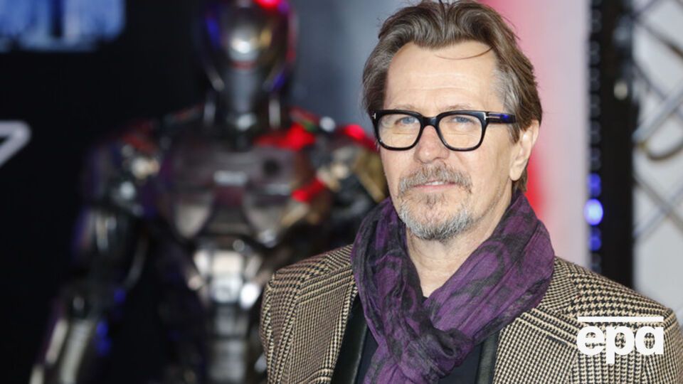 Олдман не собирается больше жениться