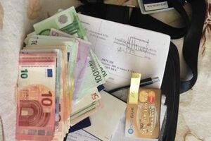 Экс-директор госпредприятия подозревается в завладении средств, предназначавшихся для ремонта техники в зоне АТО