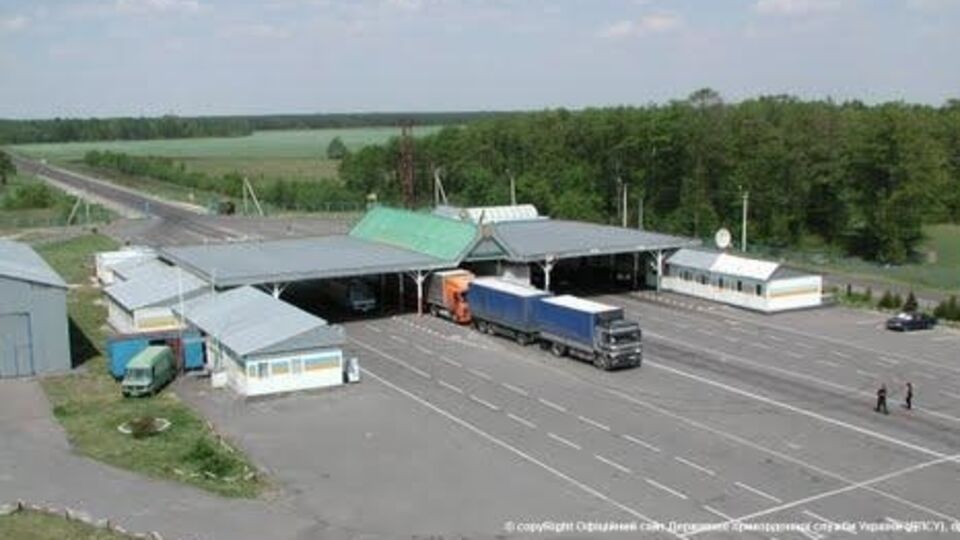 В пункт пропуска Доманово на украинской-белорусской границе женщина прибыла пешком