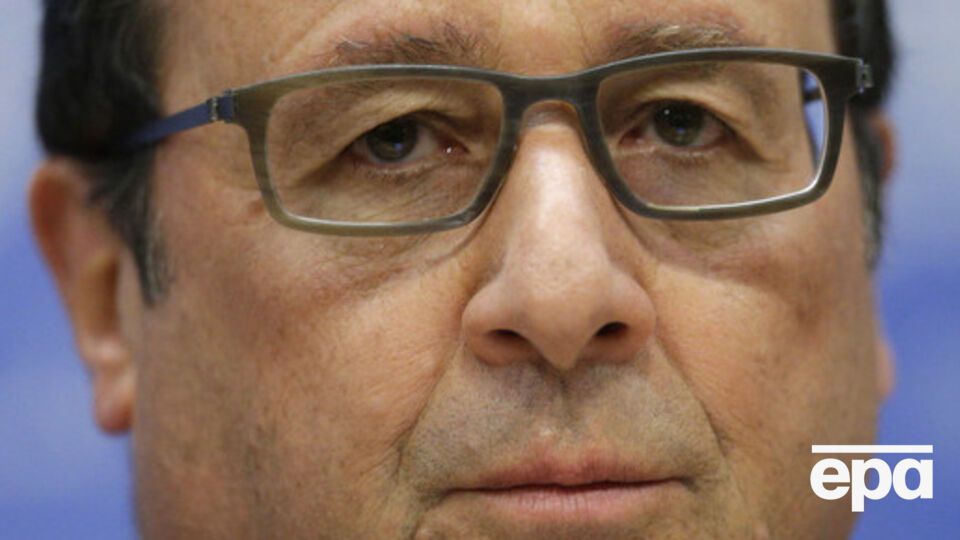 Олланд заявил, что Минские соглашения должны быть выполнены до конца 2015 года