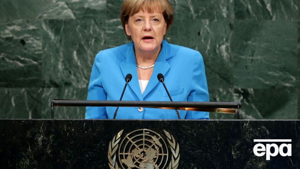 Меркель положительно оценила результаты переговоров в Париже