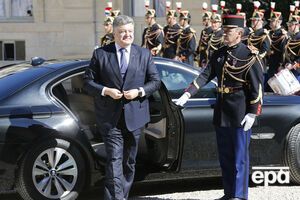 Президент Петр Порошенко посетил Париж, где принял участие в переговорах "Нормандской четверки"
