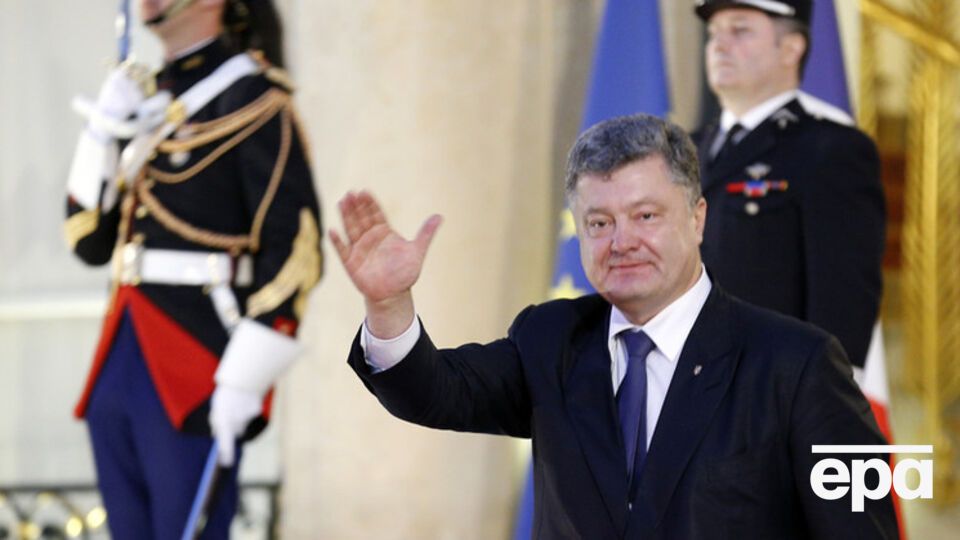 Порошенко считает необходимым реализовать Минские соглашения до конца года